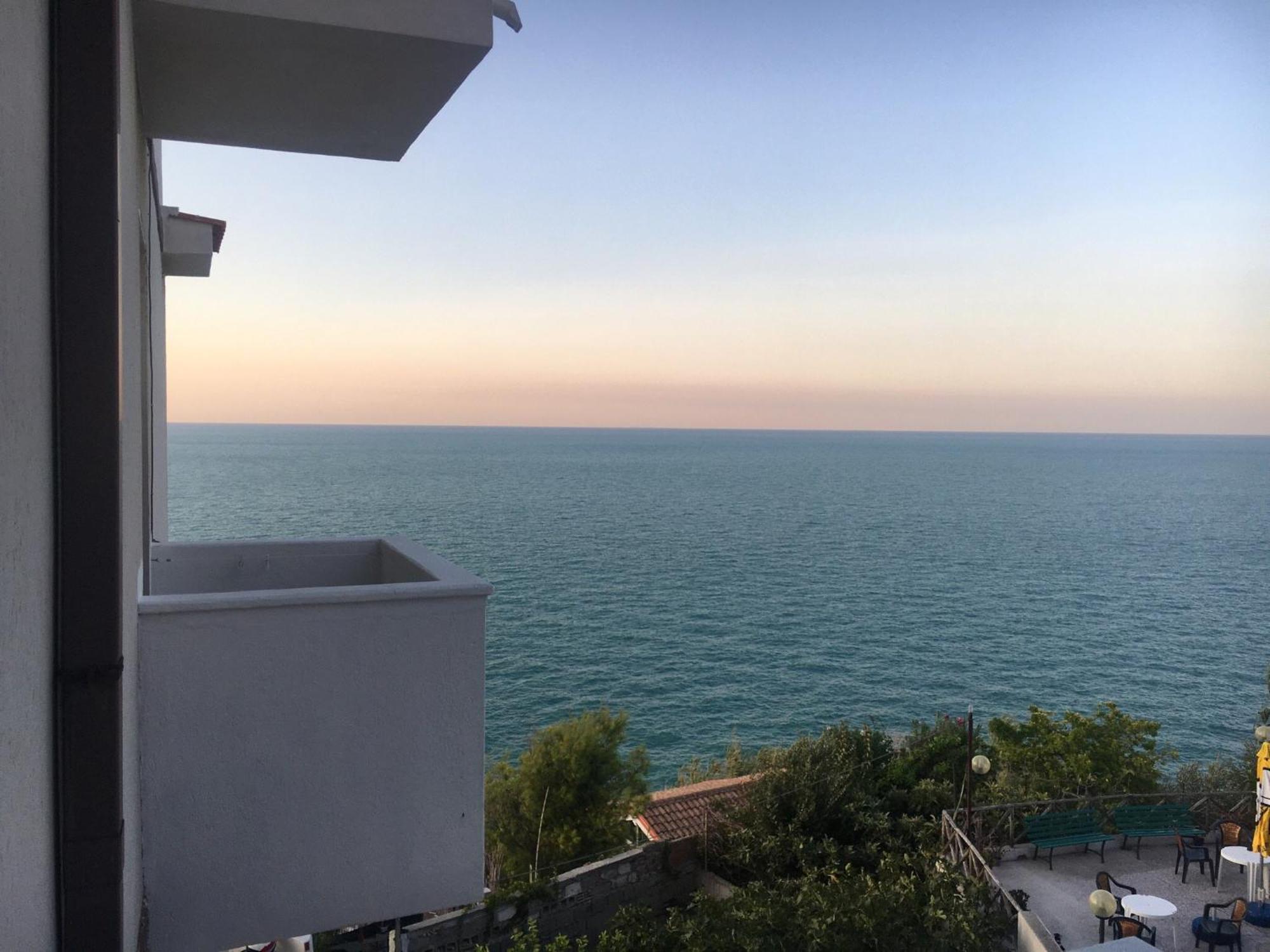 Hotel Peschici Ngoại thất bức ảnh