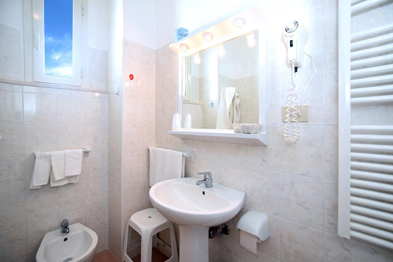 Hotel Peschici Ngoại thất bức ảnh